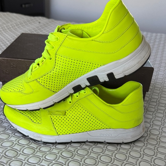 Gucci Bright Neon Yellow Sneakers - Picture 7 of 14